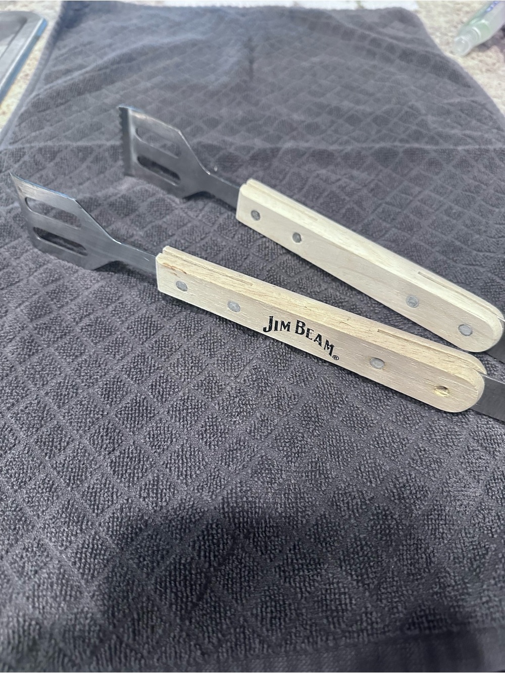 Men's Wood-Handle BBQ Tongs - Natural